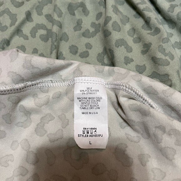 Abela Story and Co. Tank and short PJ set - Picture 5 of 5